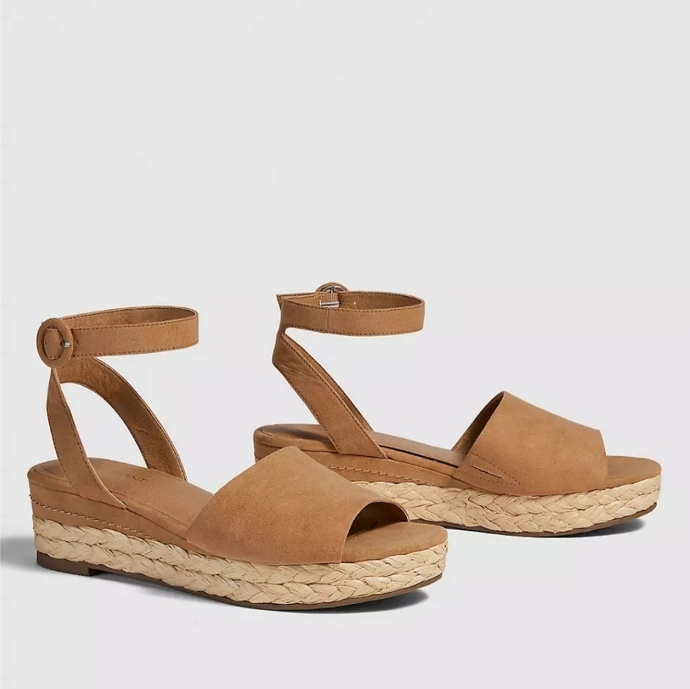 Wedge sandals